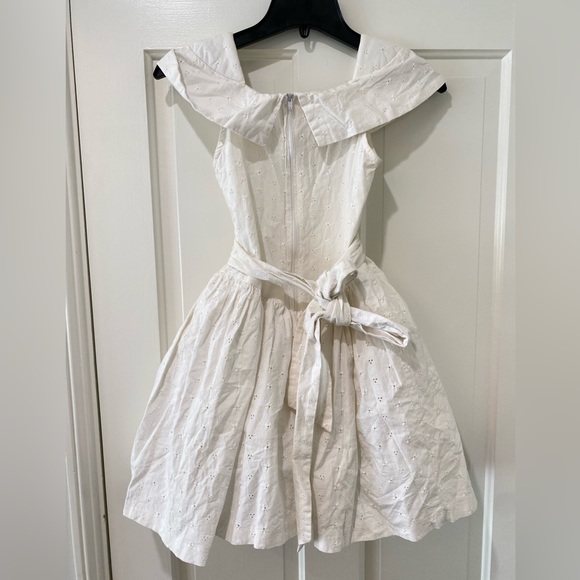 Amy Too! Girls eyelet off the shoulder puffer flower girl wedding dress - Picture 9 of 11